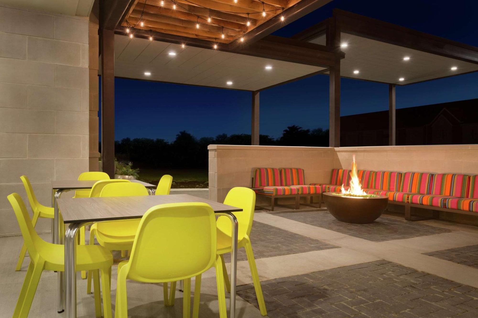 Home2 Suites By Hilton Florence Cincinnati Airport South Exteriér fotografie